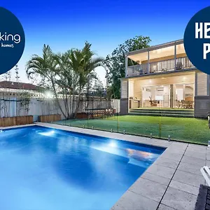 Manly Oasis, 5bd, 3 King Bd,pool , Brisbane Australia