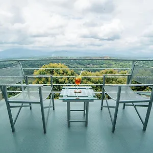 Sky Pavilion , Kandy Sri Lanka